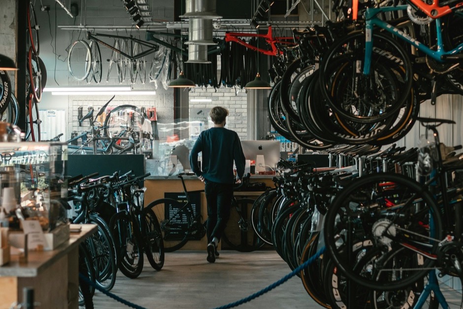 Wat kost een fietsreparatie in 2026? Complete prijzengids